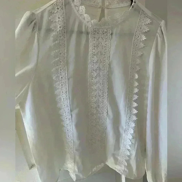 mid-century modern white long sleeve blouse with ruffles - Picture 3 of 7